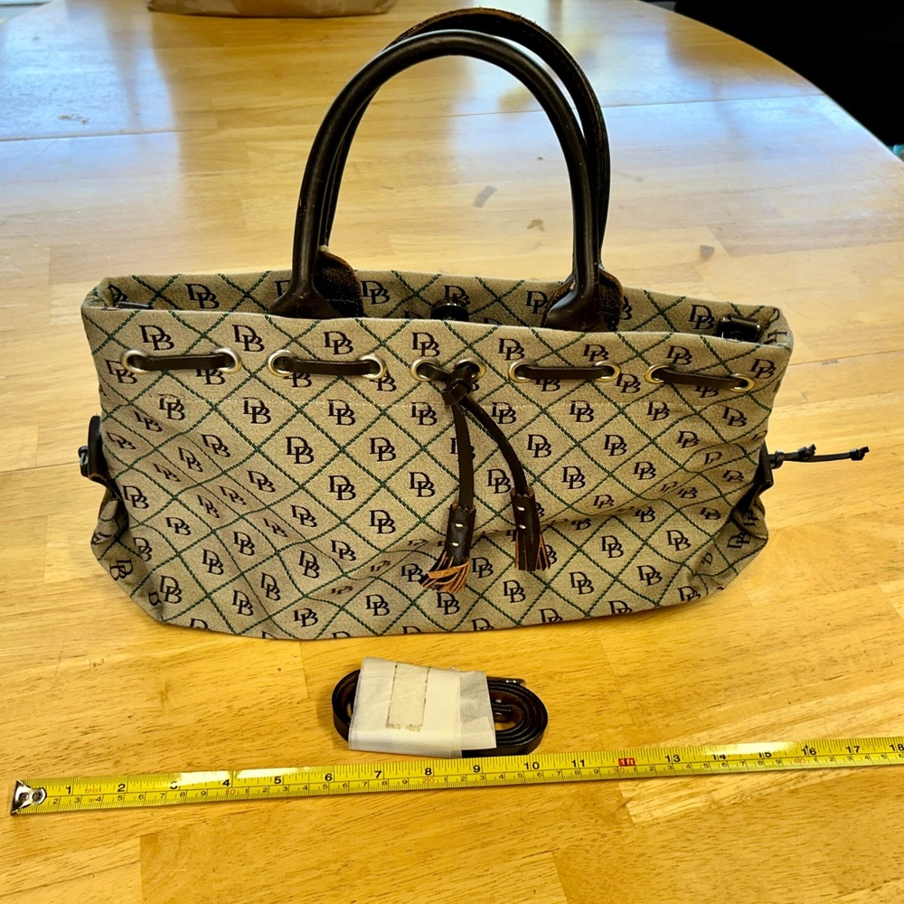 Dooney & Bourke Handbag